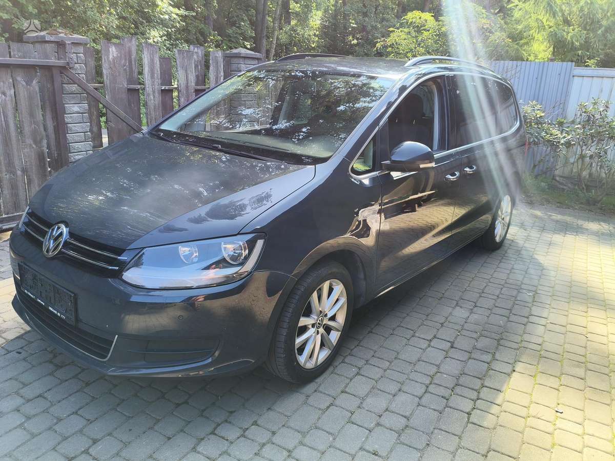 Volkswagen Sharan - 1
