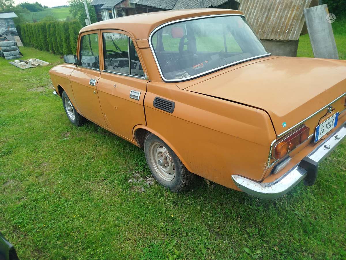 Moskvich 2140, saloon / sedan
