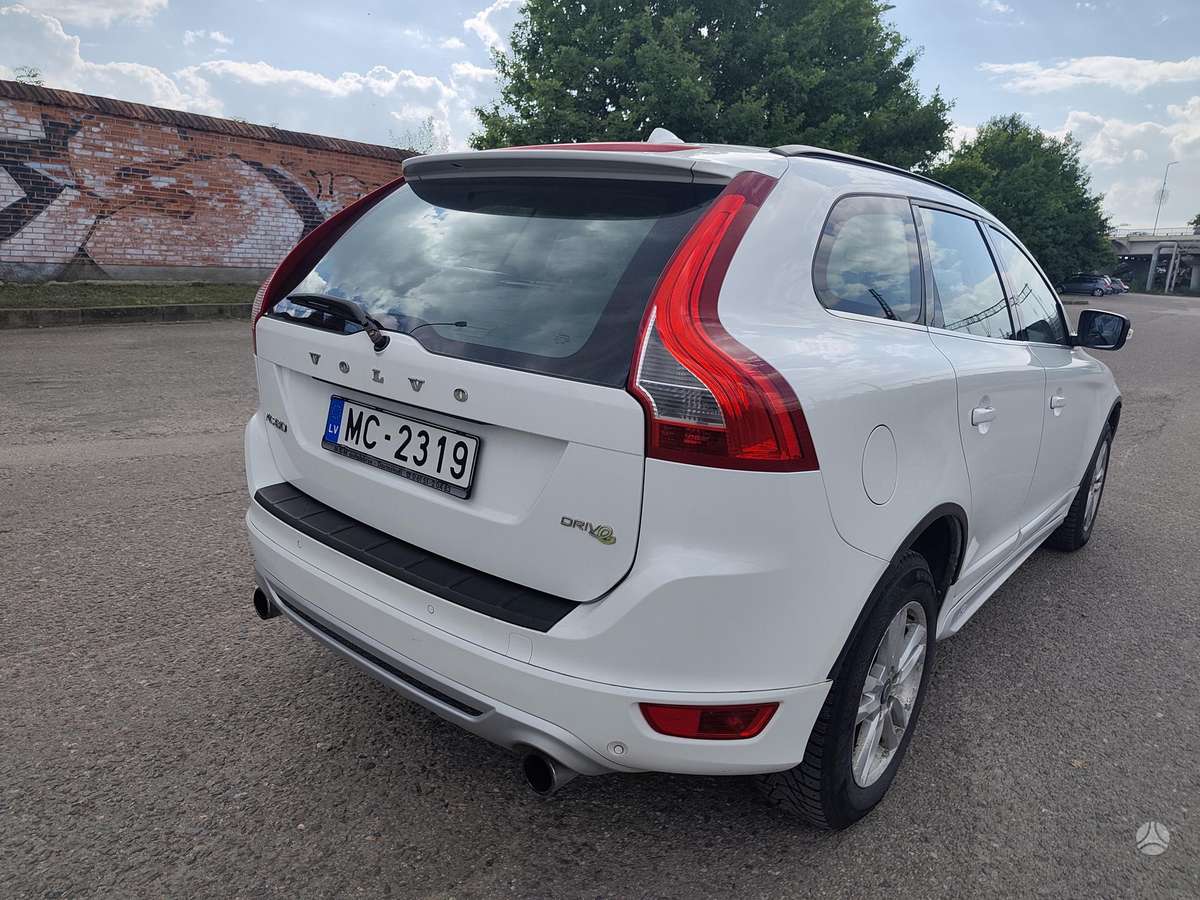 Volvo XC60 - 4