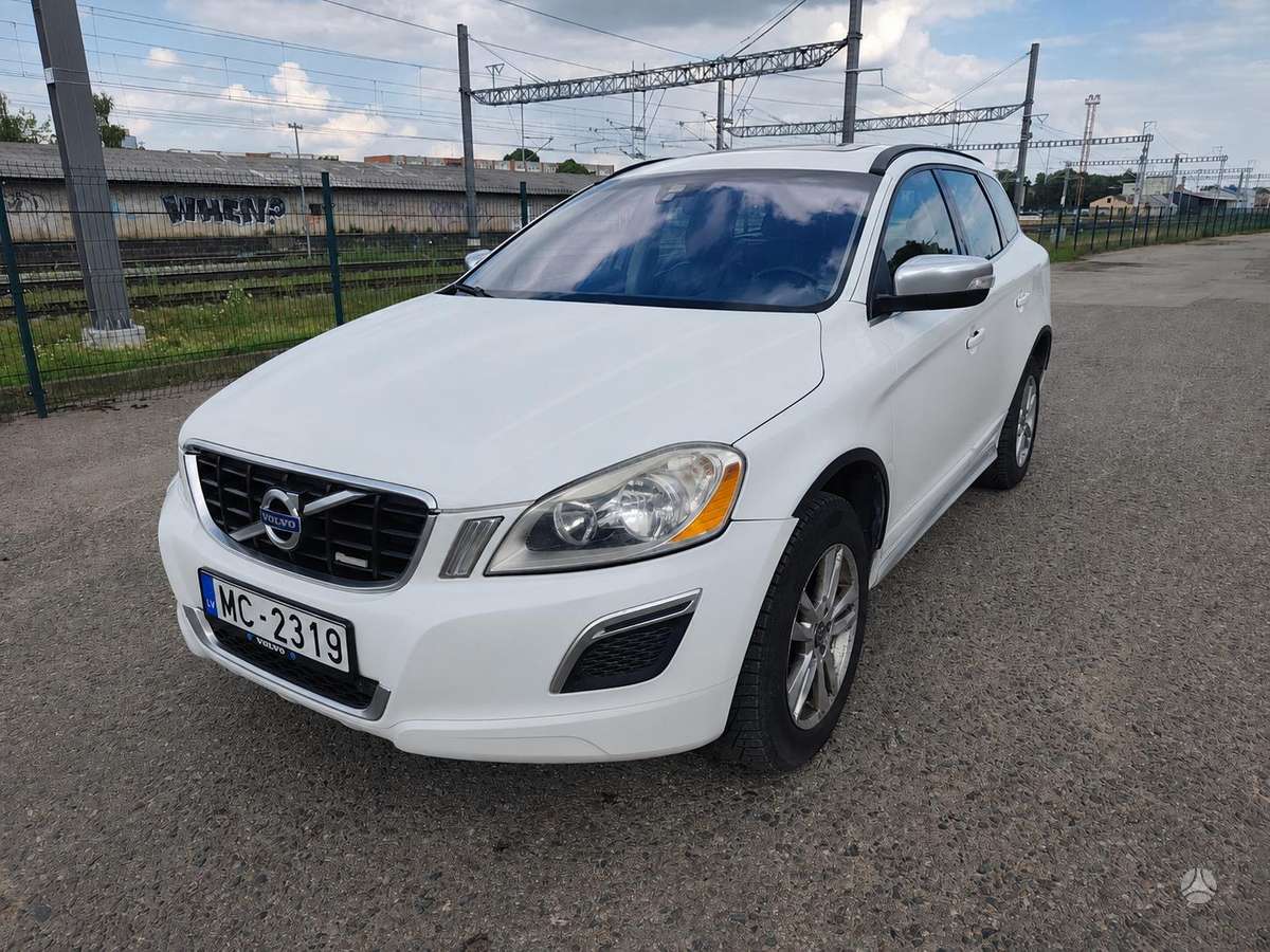 Volvo XC60 - 1