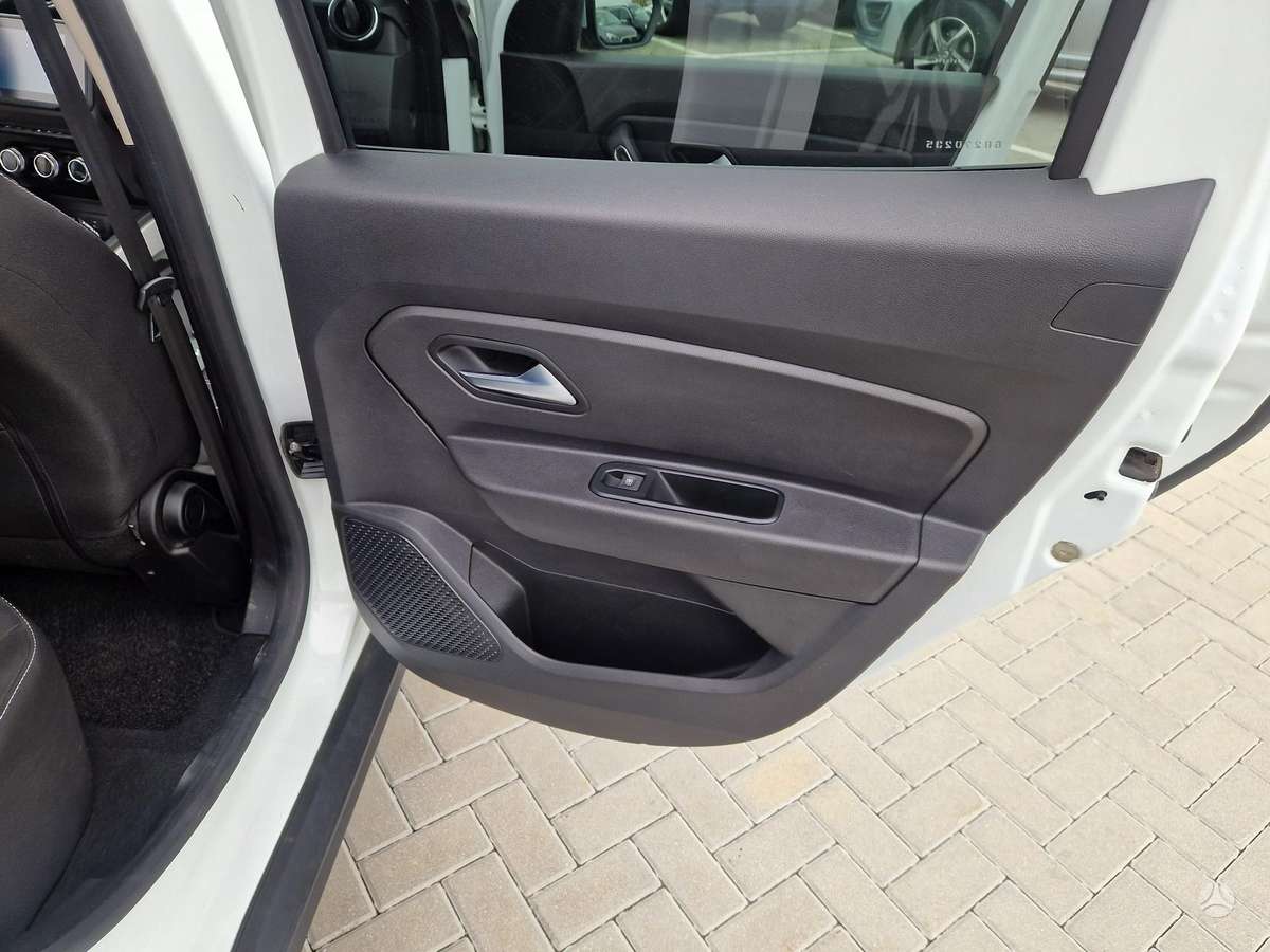 Dacia Duster, 1.5 l., off-road / crossover