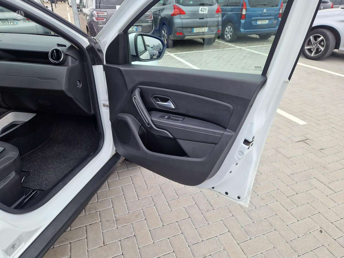 Dacia Duster, 1.5 l., off-road / crossover