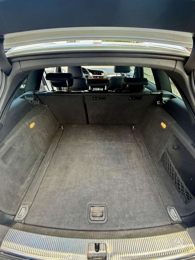 Audi A4, 2.0 l., Универсал