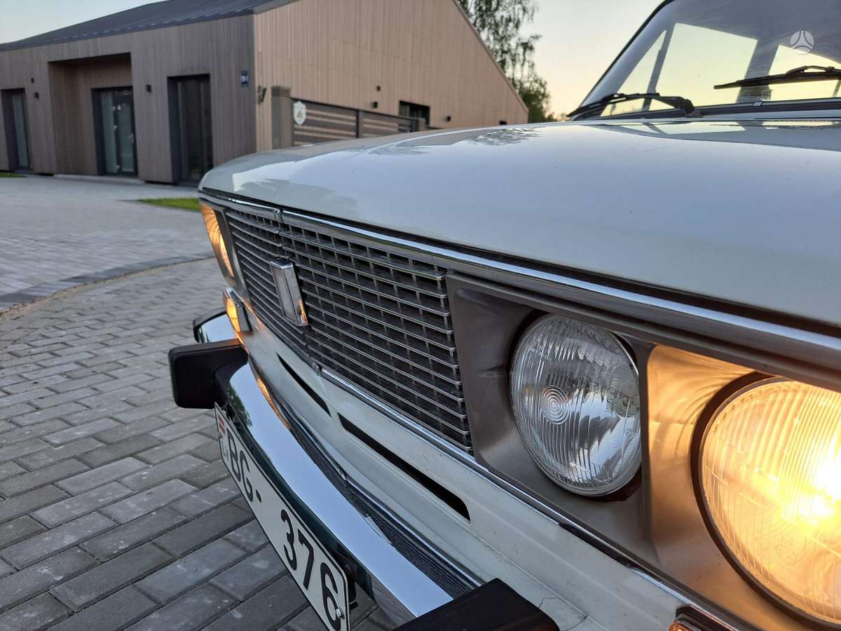 Lada 21063, sedanas