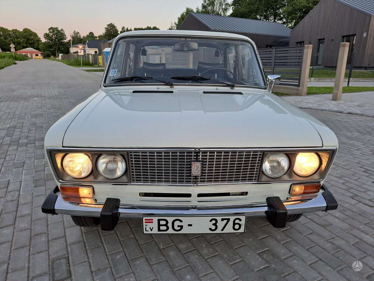 Lada 21063, Седан