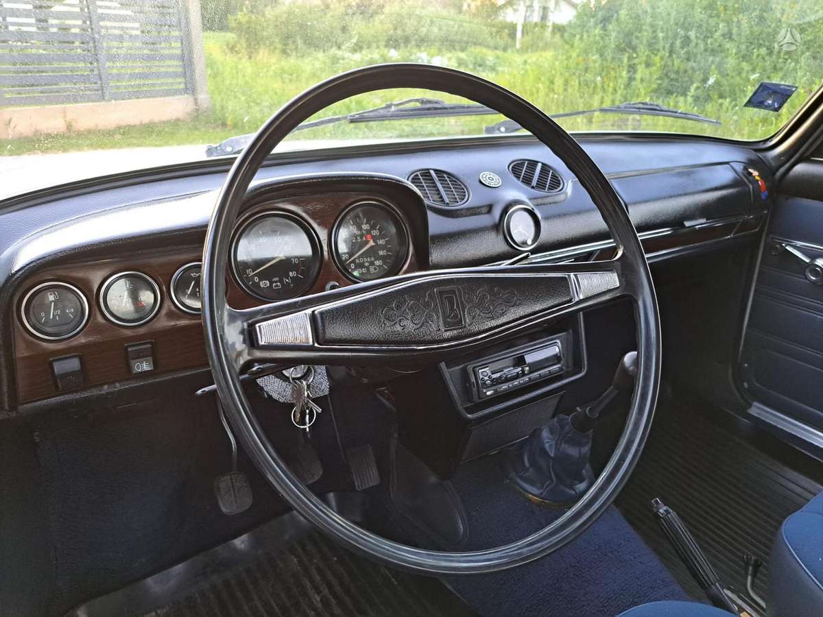 Lada 21063, saloon / sedan