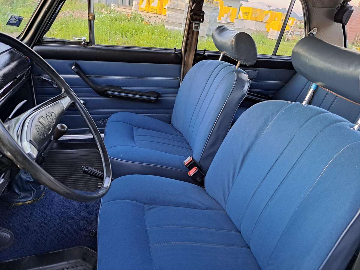 Lada 21063, saloon / sedan