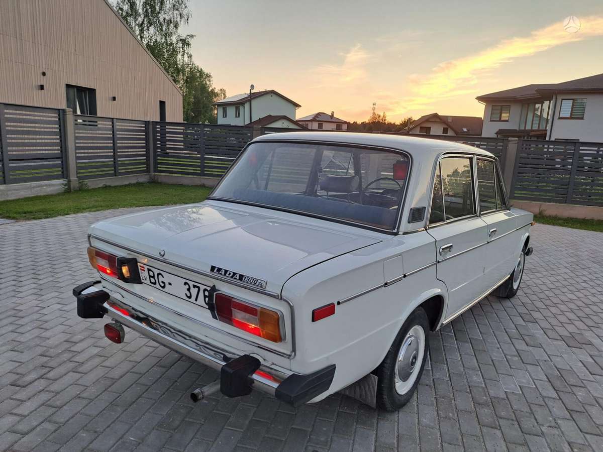 Lada 21063, sedanas