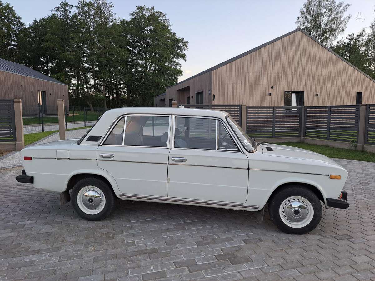 Lada 21063, Седан