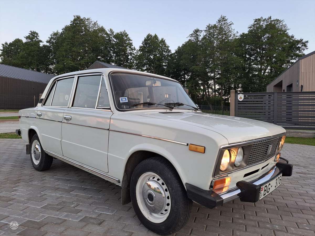 Lada 21063, Седан