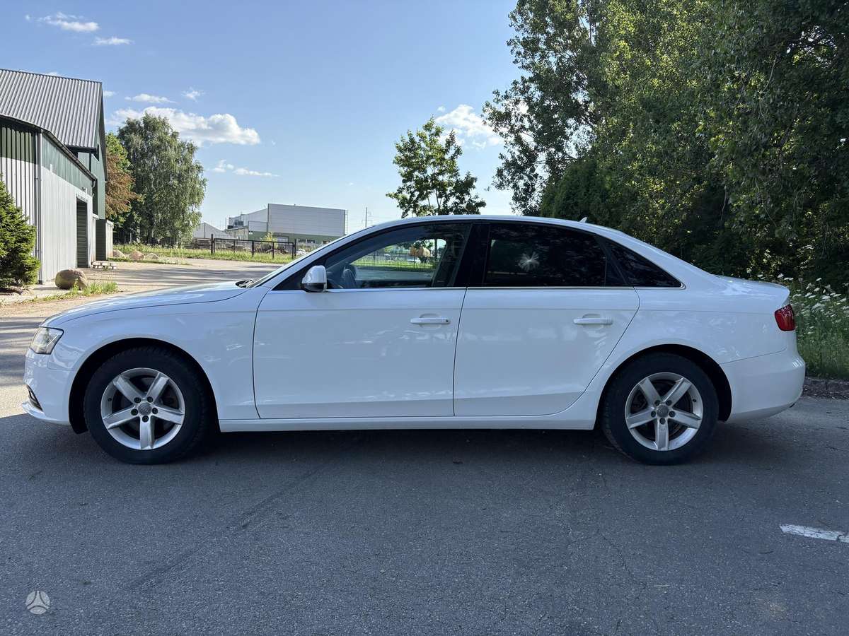 Audi A4, 2.0 l., sedanas