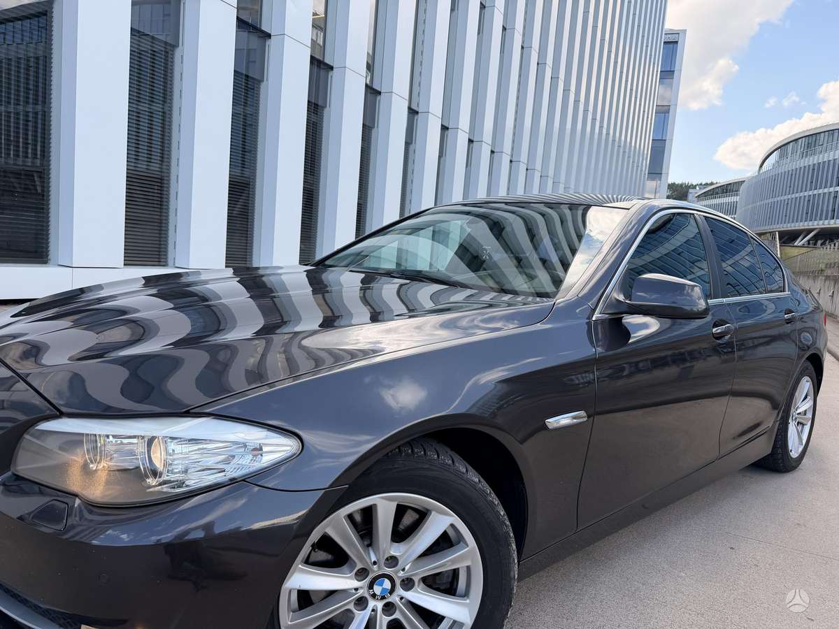 BMW 520, 2.0 l., Седан
