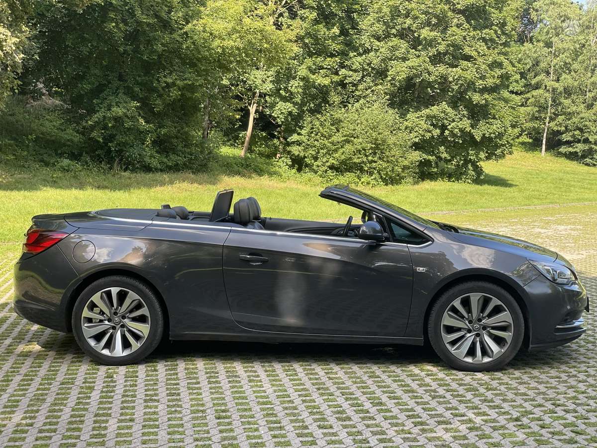 Opel Cascada, 2.0 l., Кабриолет