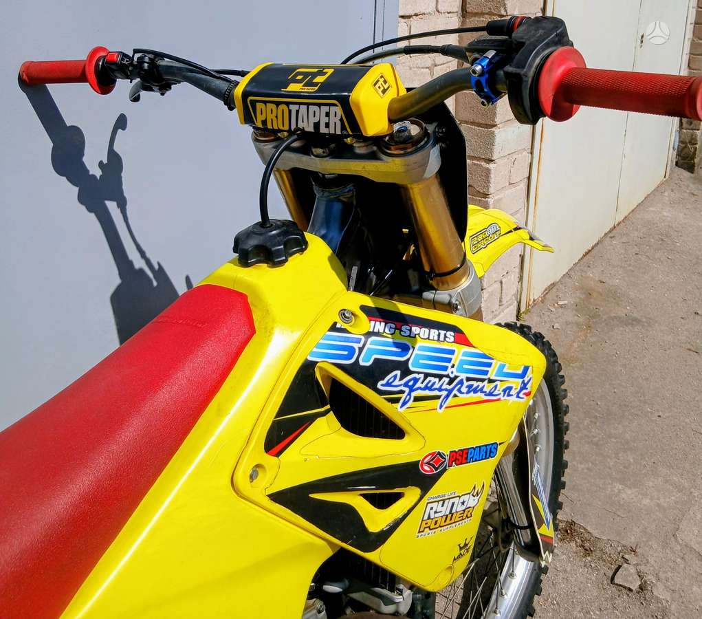 Suzuki RM 125cc, motocross