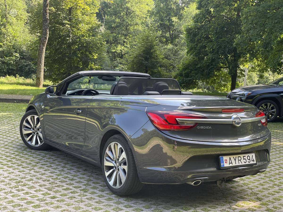 Opel Cascada, 2.0 l., convertible