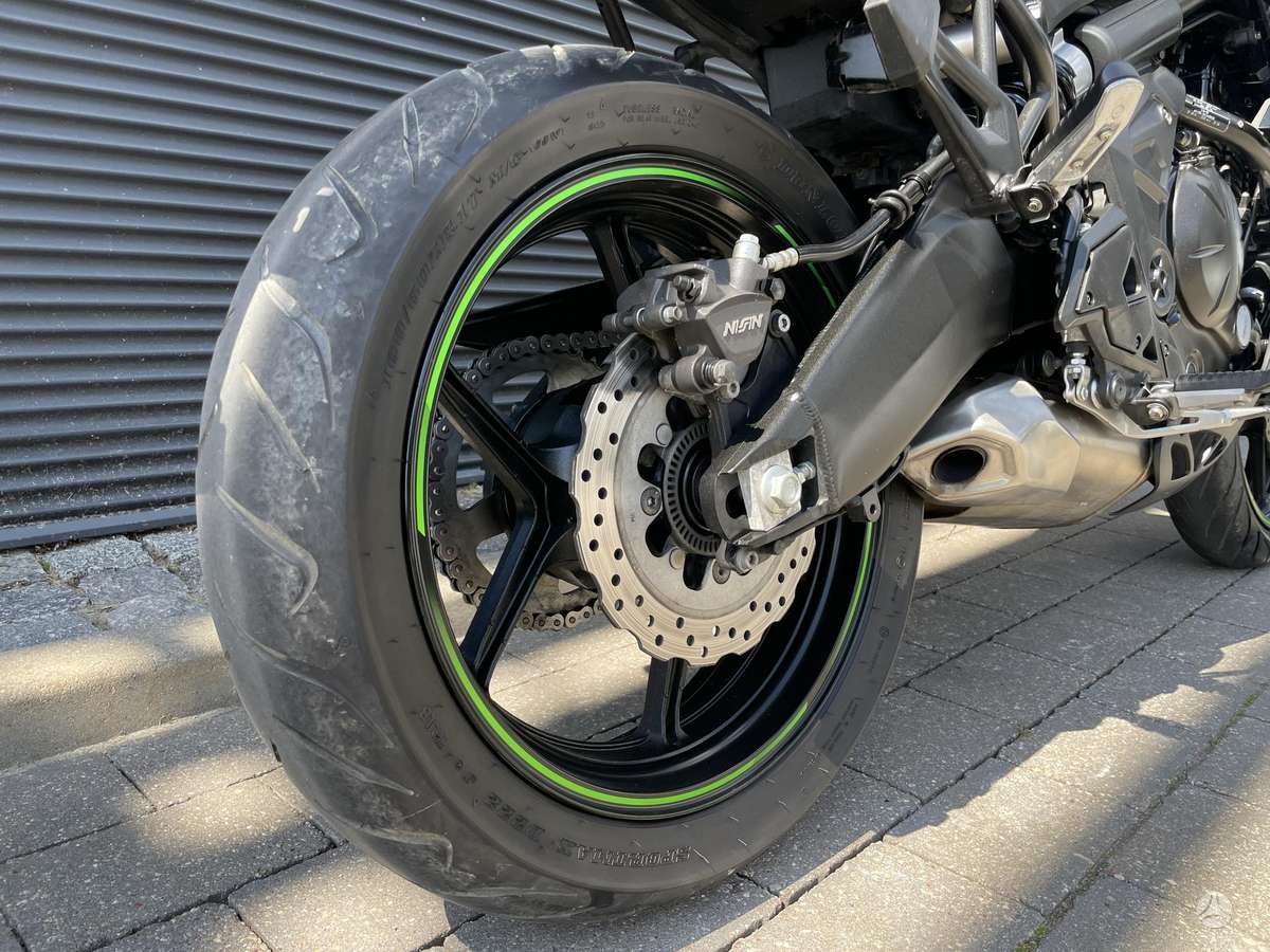 Kawasaki Versys 650cc, enduro / adventure