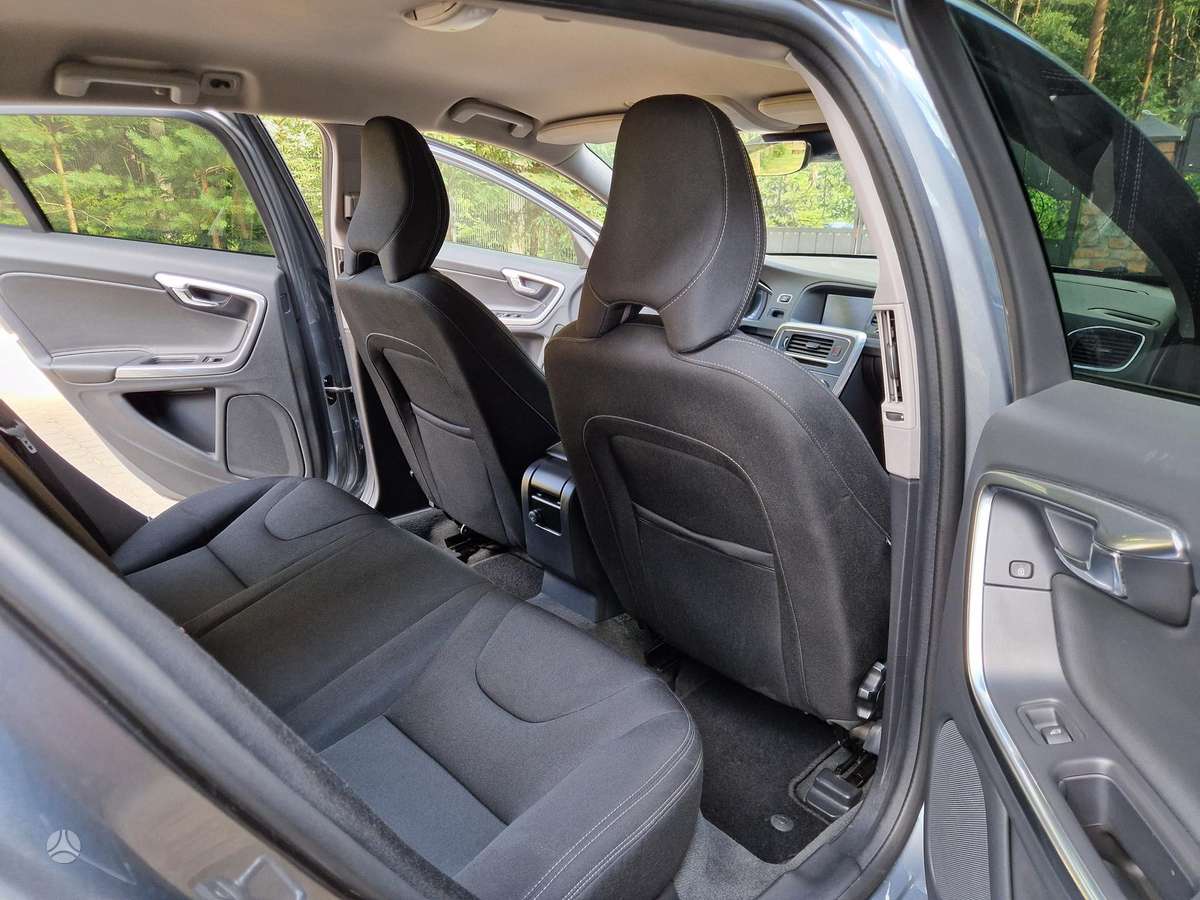 Volvo V60, 2.0 l., wagon