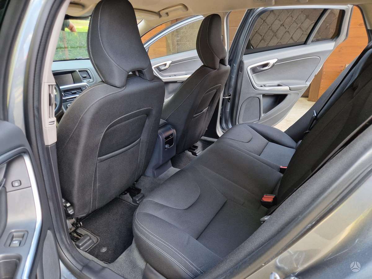 Volvo V60, 2.0 l., wagon