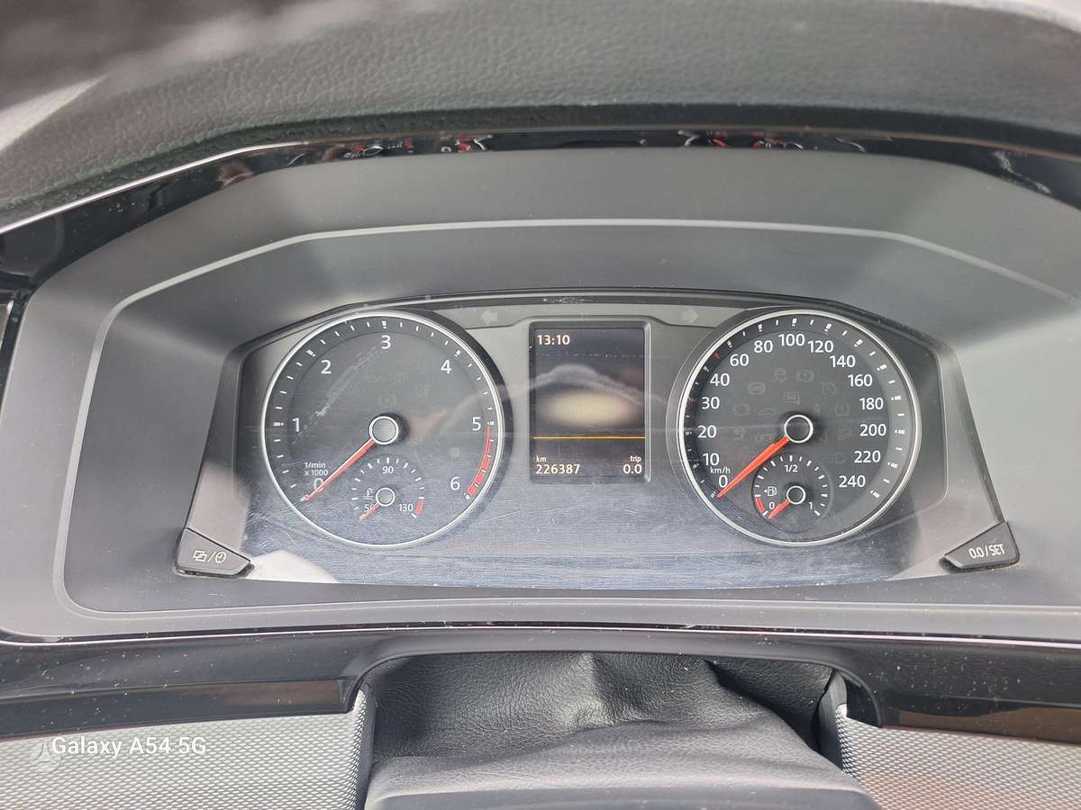 Volkswagen Multivan, 2.0 l., mpv / minivan