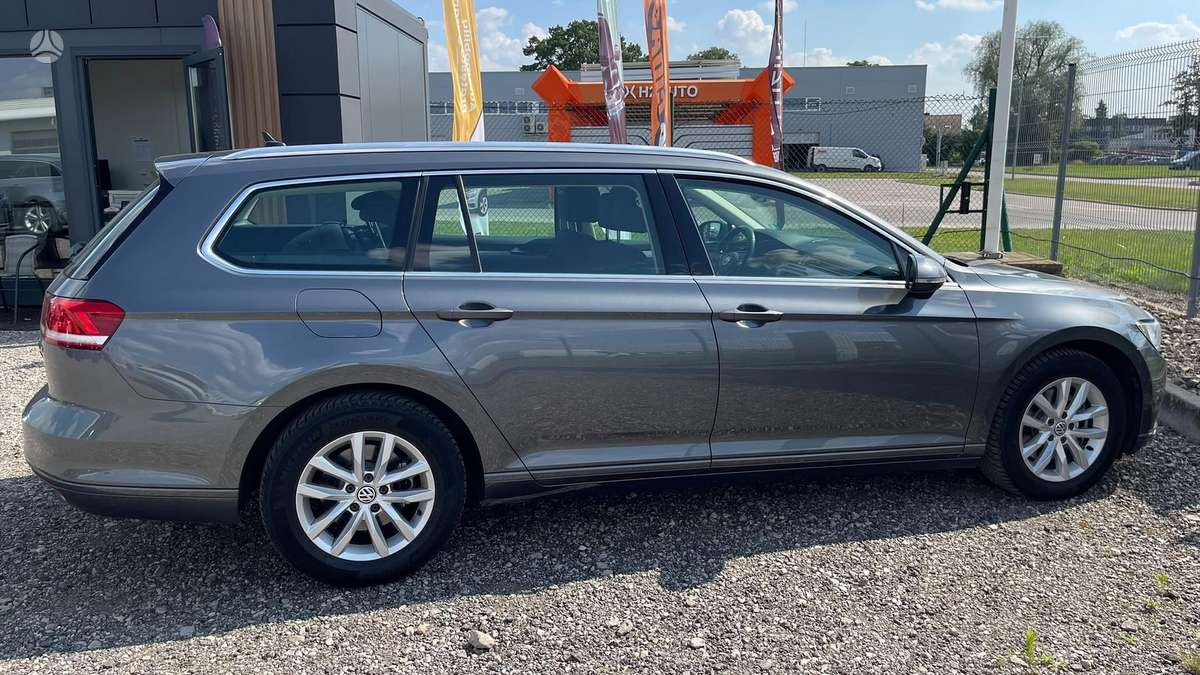 Volkswagen Passat, 2.0 l., Универсал
