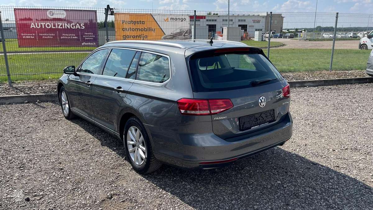Volkswagen Passat, 2.0 l., Универсал