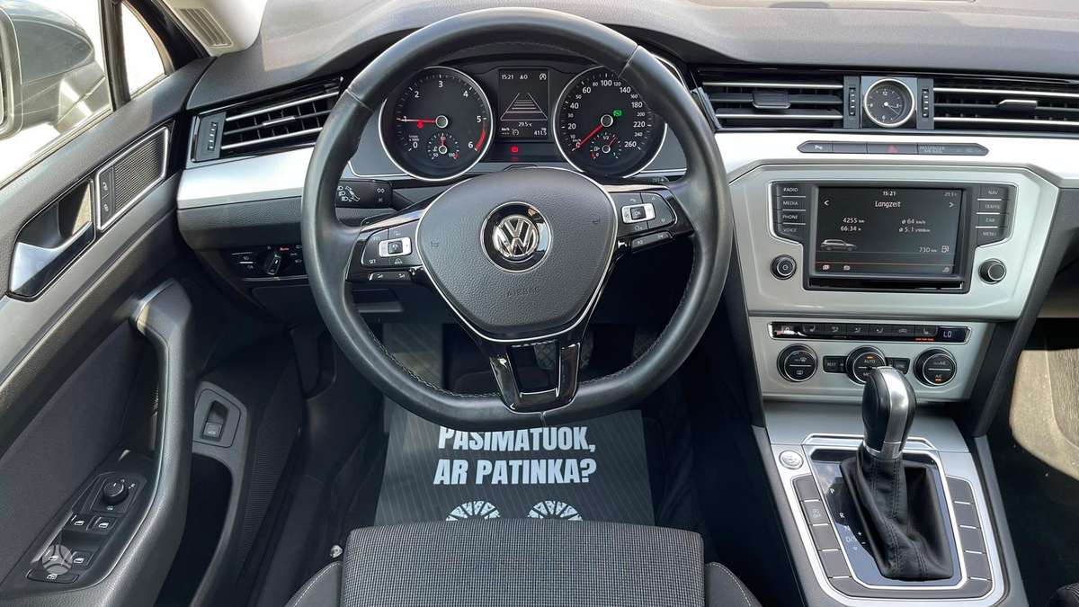 Volkswagen Passat, 2.0 l., Универсал