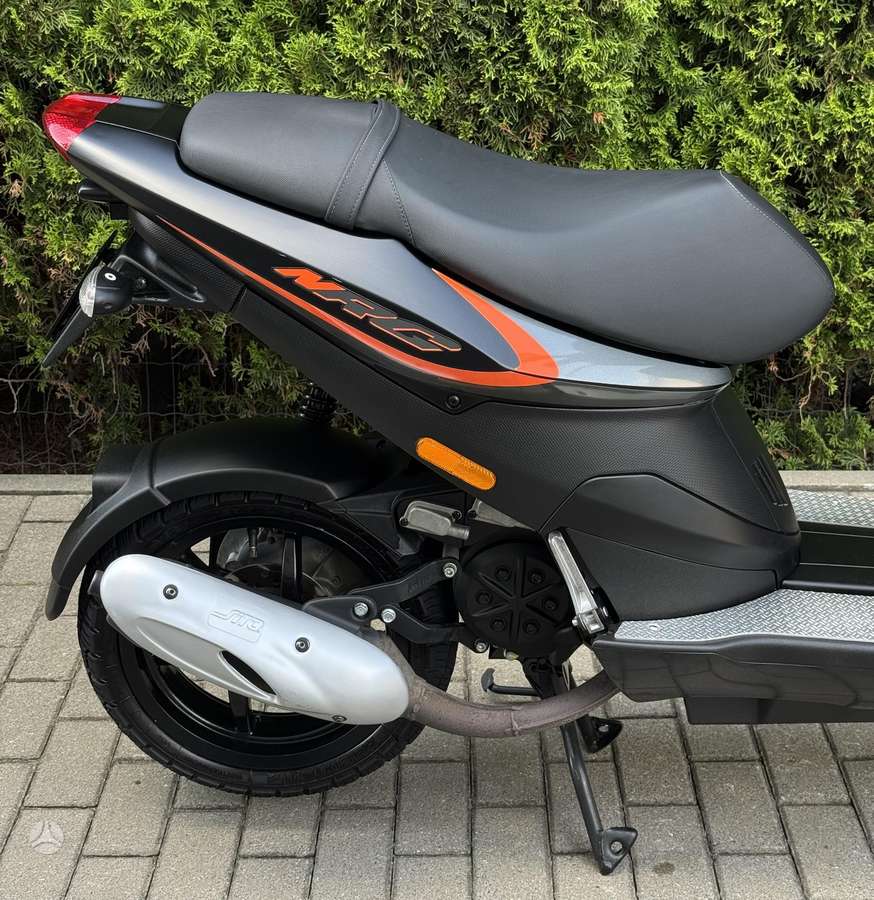 Piaggio NRG 49cc, scooters / mopeds