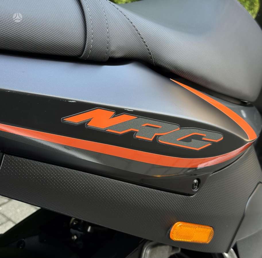 Piaggio NRG 49cc, scooters / mopeds