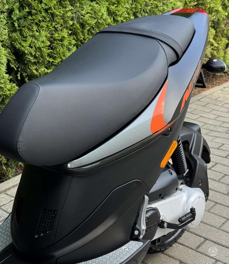 Piaggio NRG 49cc, мотороллеры / мопеды