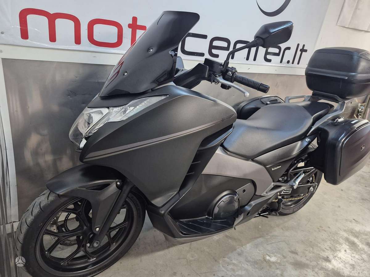 Honda NC 700cc, мотороллеры / мопеды