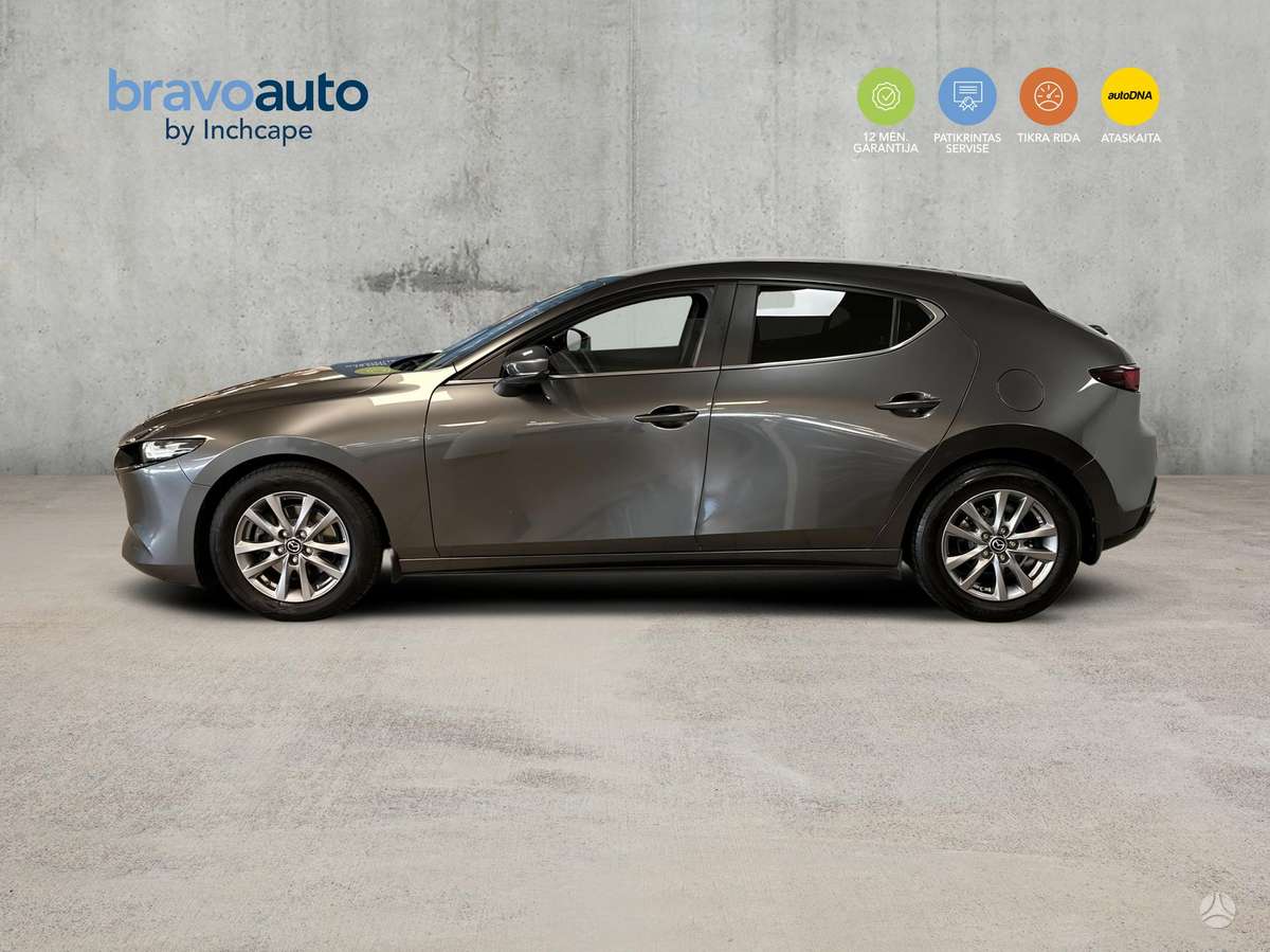 Mazda 3, 2.0 l., Хэтчбек