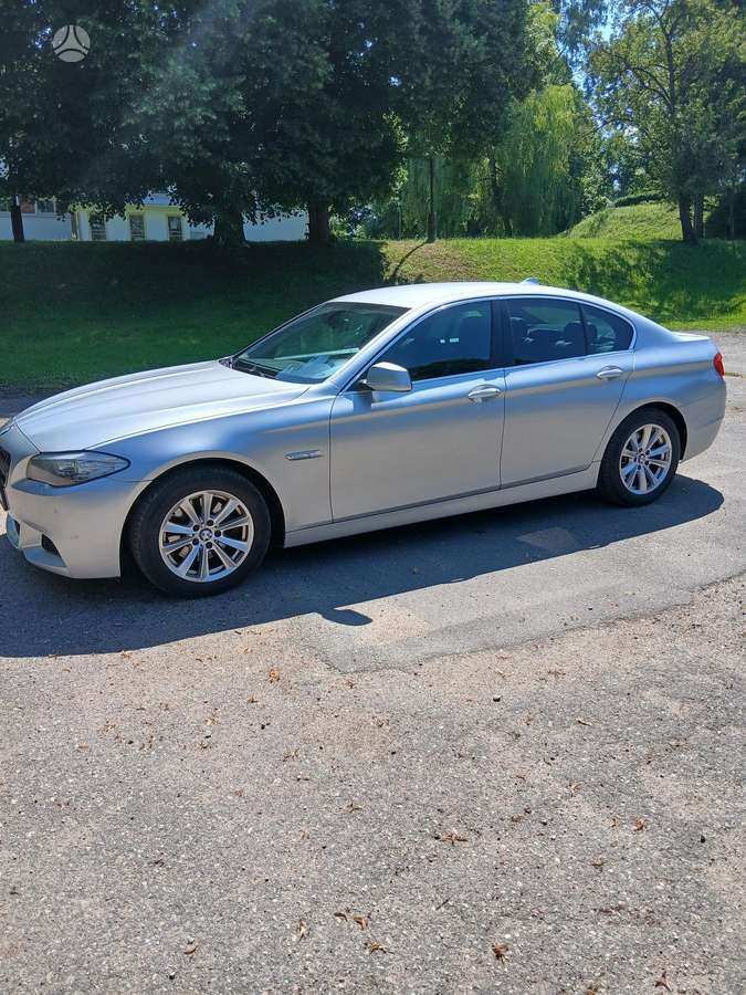BMW 520, 2.0 l., Седан