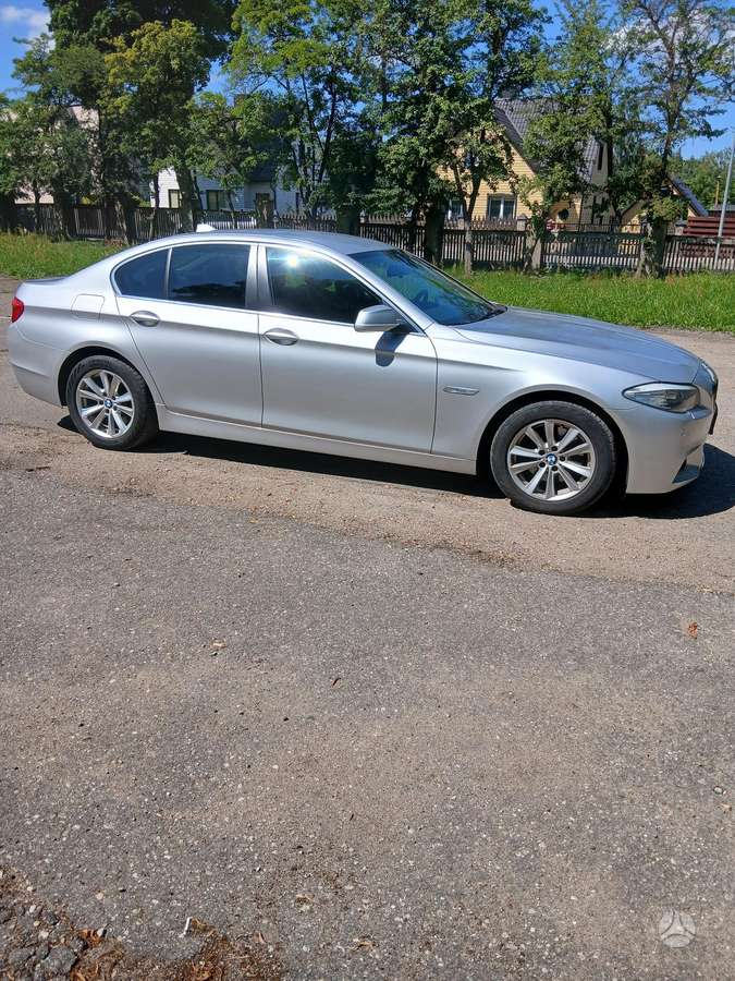BMW 520, 2.0 l., Седан