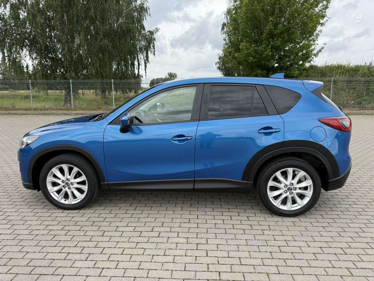 Mazda CX-5, 2.2 l., Внедорожник / Кроссовер
