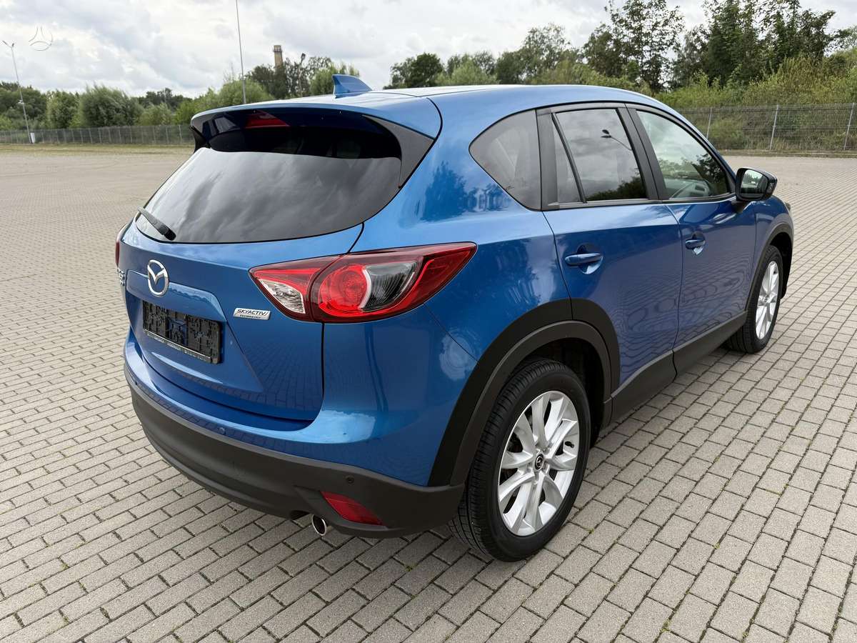 Mazda CX-5, 2.2 l., Внедорожник / Кроссовер