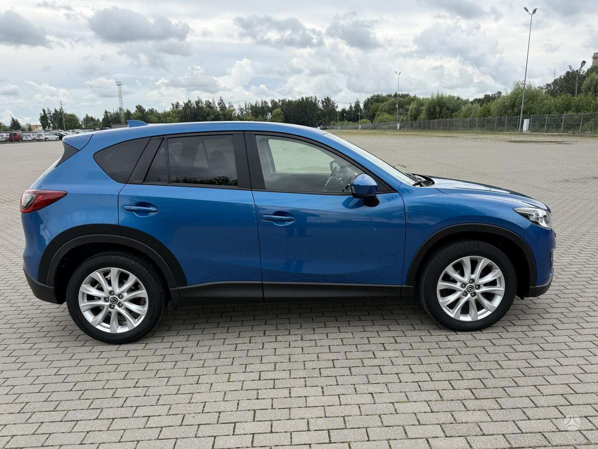 Mazda CX-5, 2.2 l., Внедорожник / Кроссовер