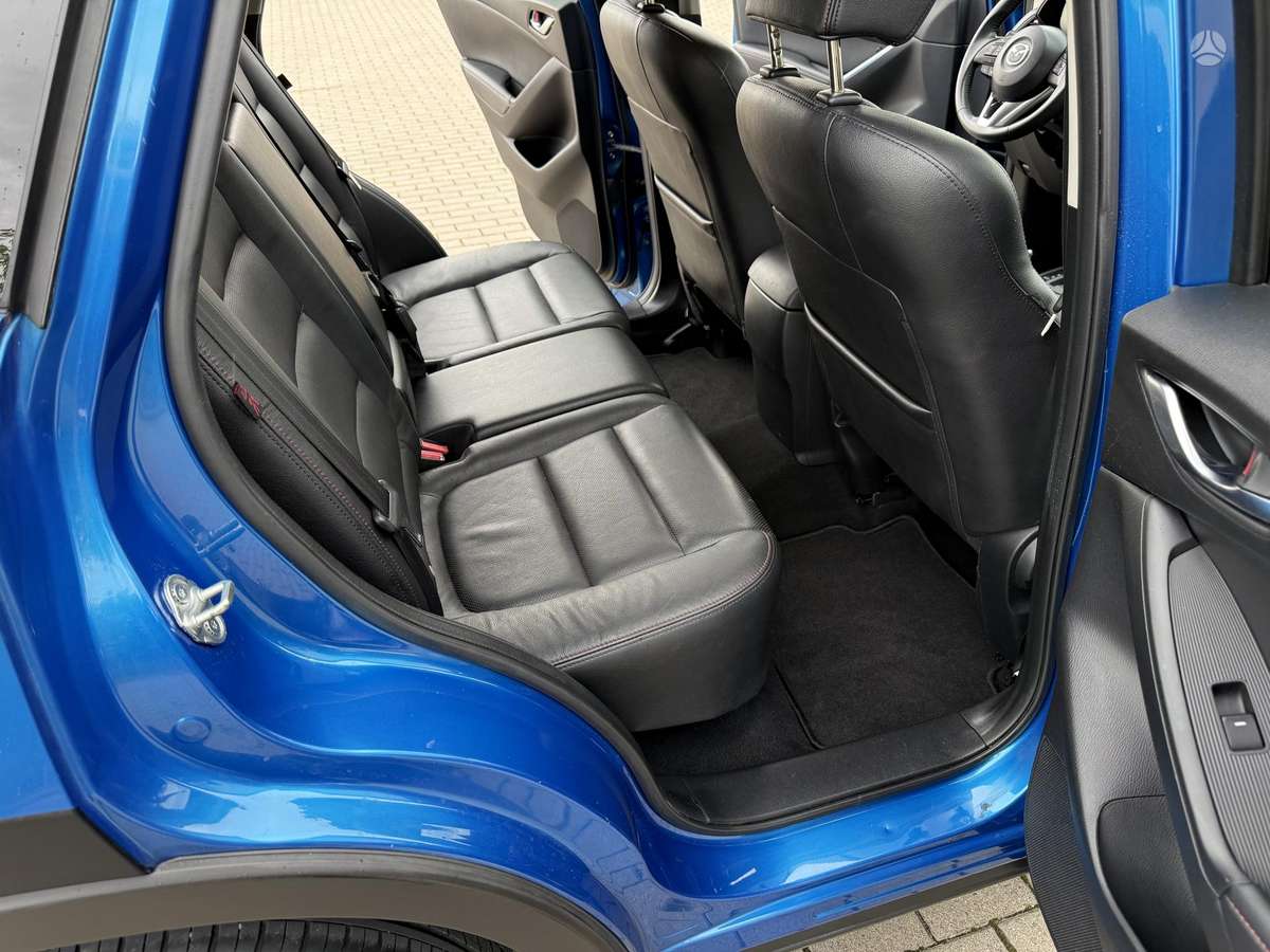 Mazda CX-5, 2.2 l., Внедорожник / Кроссовер