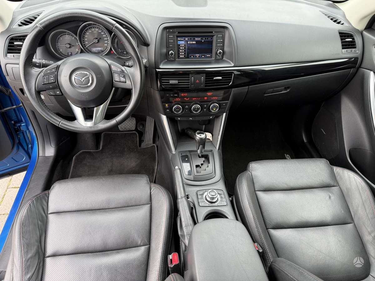 Mazda CX-5, 2.2 l., Внедорожник / Кроссовер