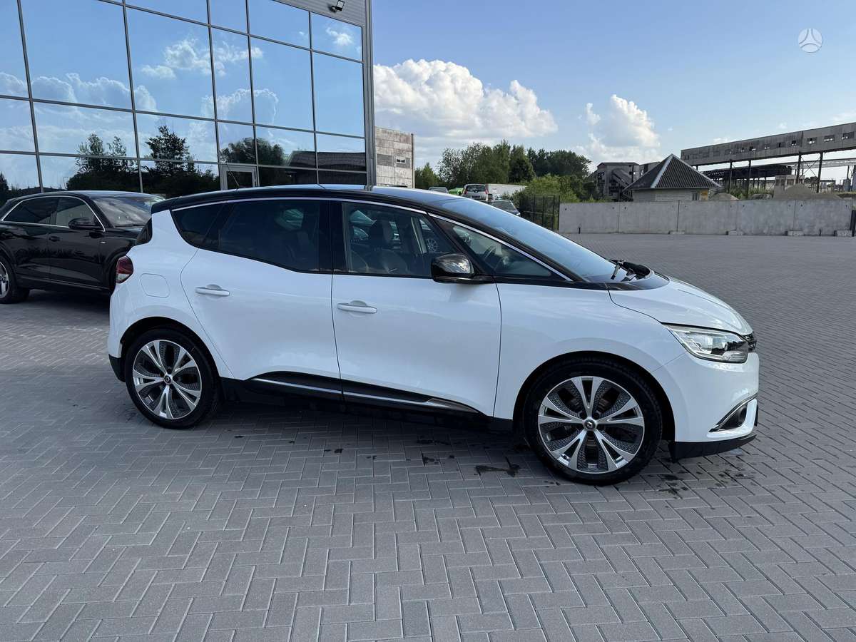 Renault Scenic - 8