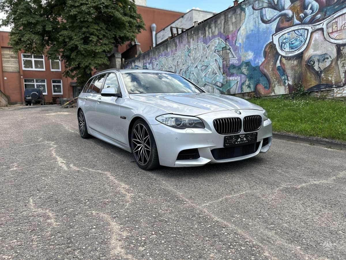 BMW 530, 3.0 l., wagon