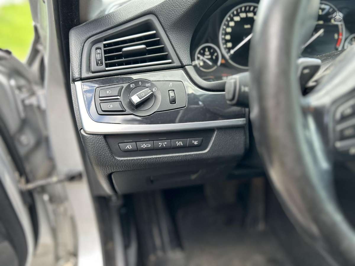 BMW 530, 3.0 l., wagon