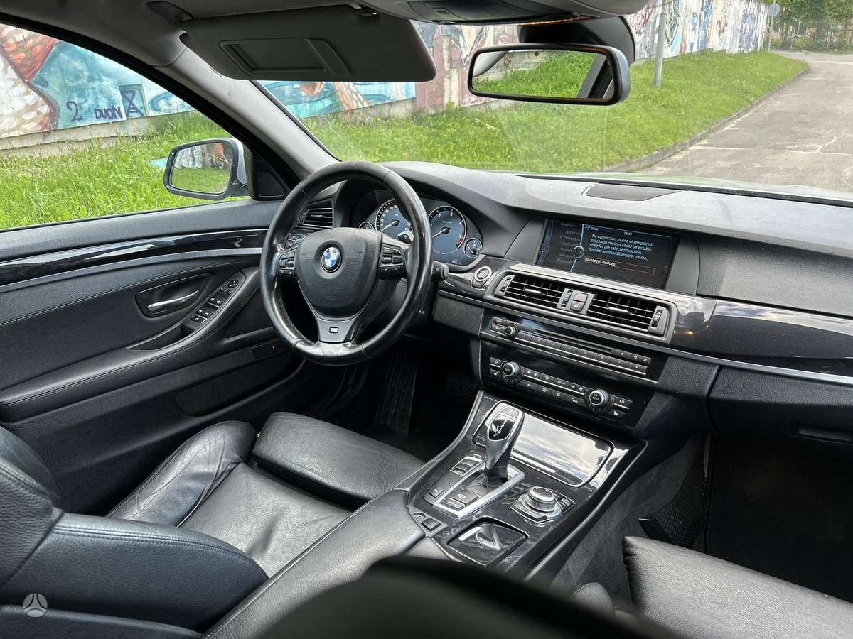 BMW 530, 3.0 l., wagon