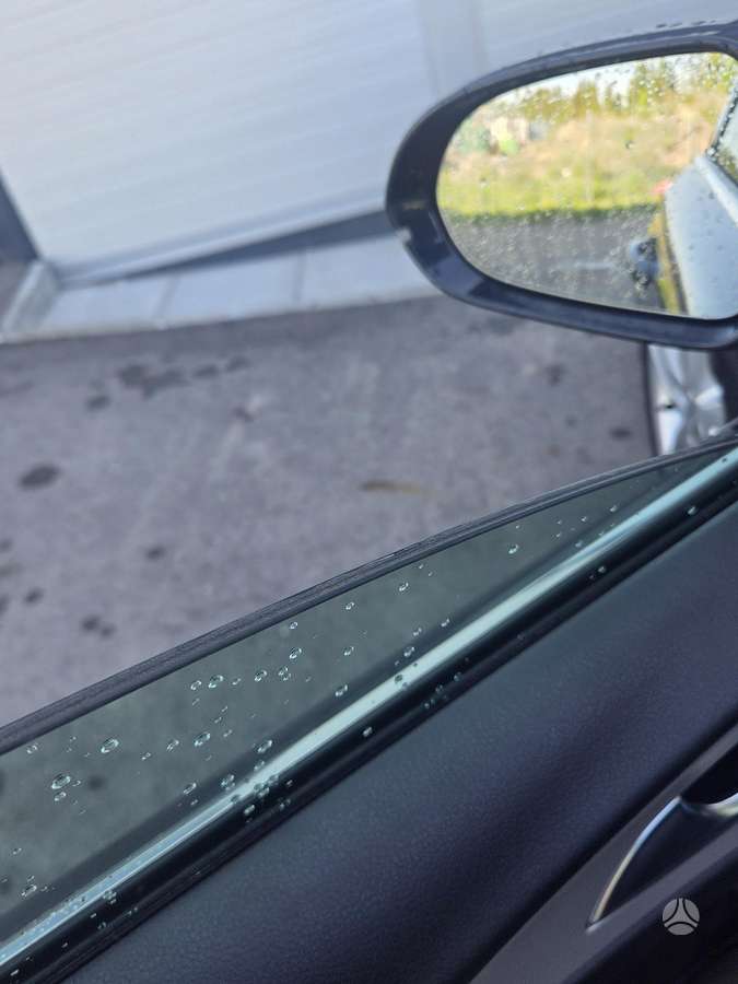 Audi A6, 2.0 l., universalas