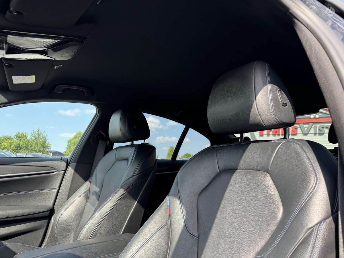 BMW 520, 2.0 l., Седан