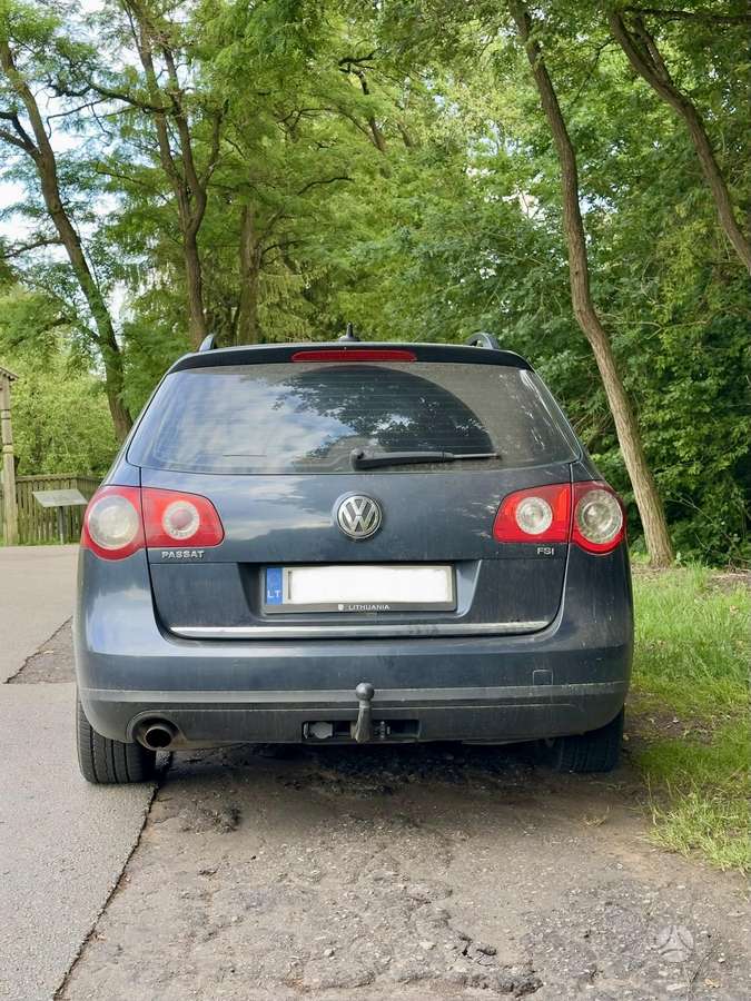 Volkswagen Passat - 5