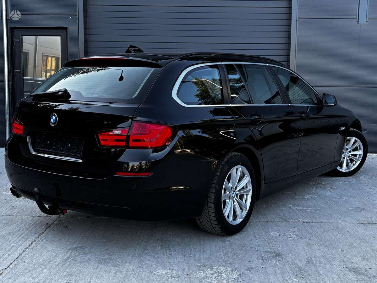 BMW 520, 2.0 l., Универсал