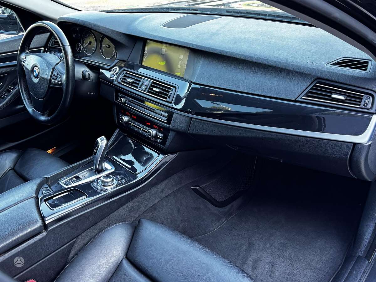 BMW 520, 2.0 l., Универсал