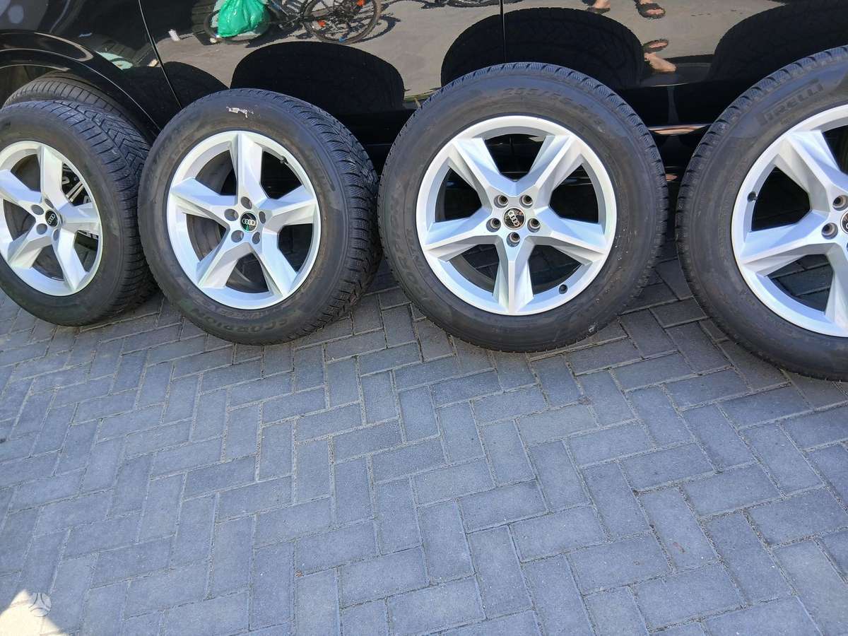 Audi Q7, light alloy, R19