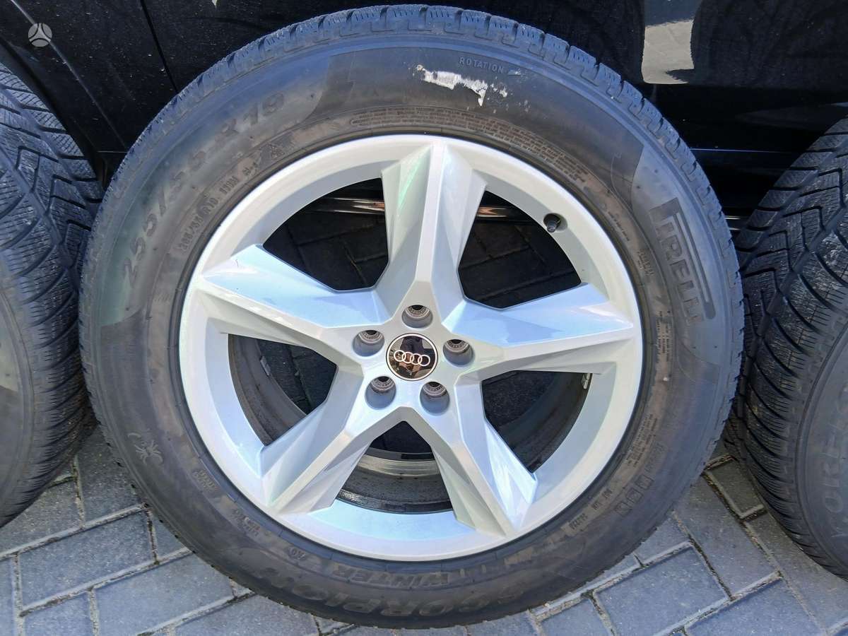 Audi Q7, light alloy, R19