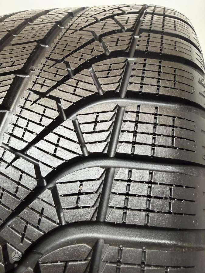 Pirelli P-ZeroWinter * +285/40R20, winter 255/45 R20